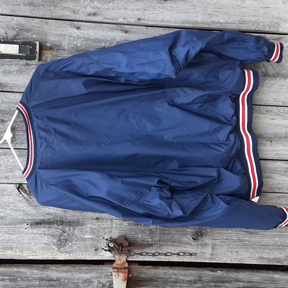 Cleveland Indians pullover jacket. - Picture 6 of 6